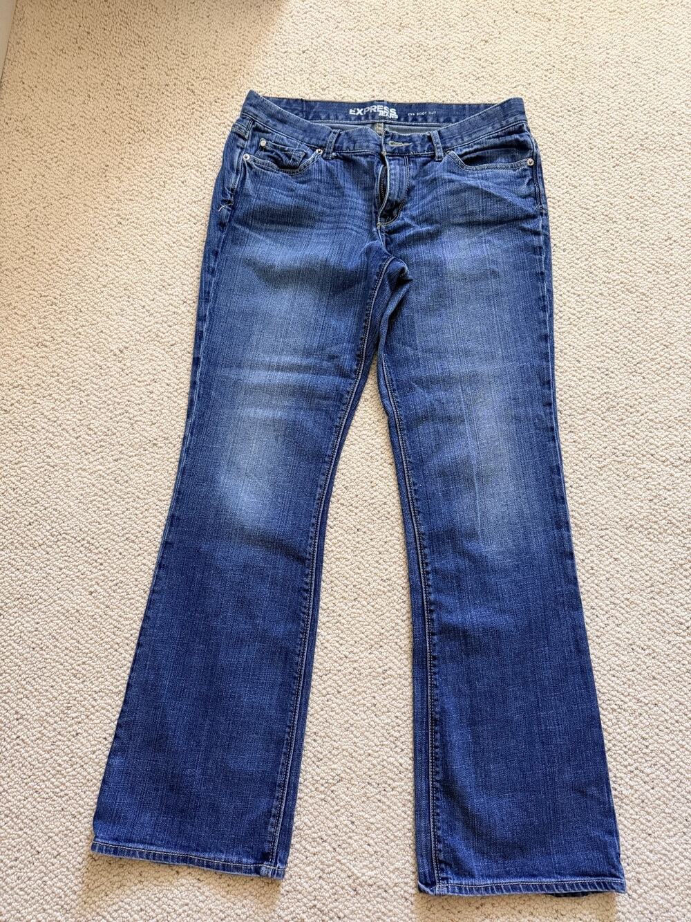 Express Jeans Eva Boot Cut Womens 10R Bootcut Medium Wash Stretch Denim Blue